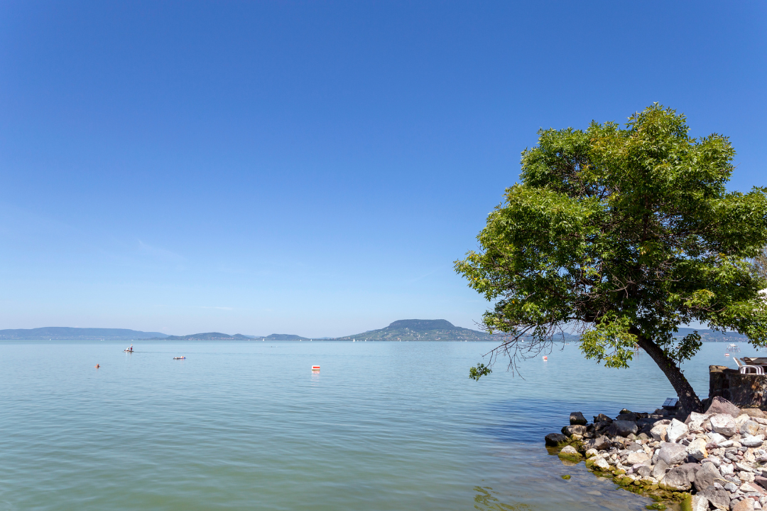 Balaton Plattensee mit Ferienhaus am Ufer